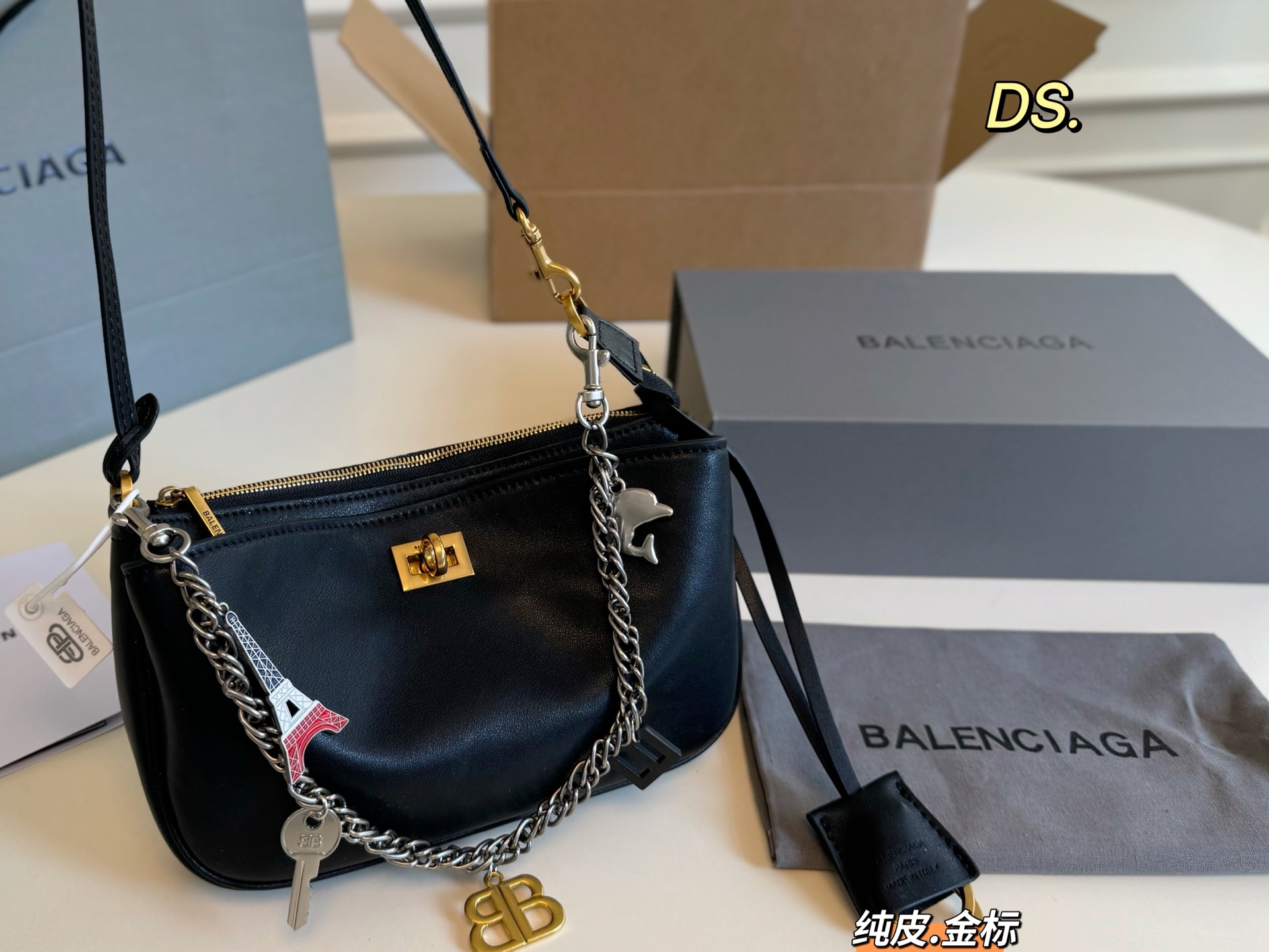 BALENCIAGA 40